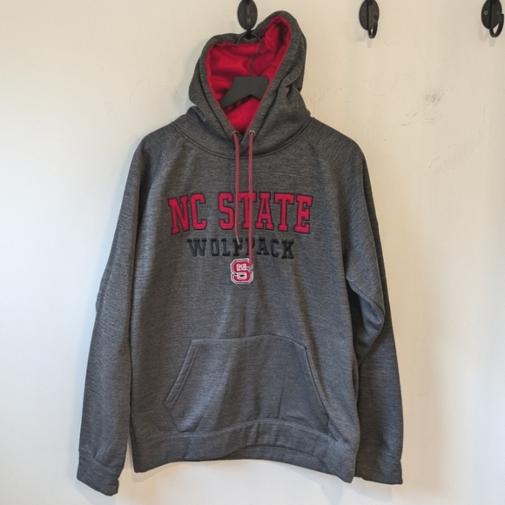 NC State Embroidered Hoodie Wolfpack Size XL